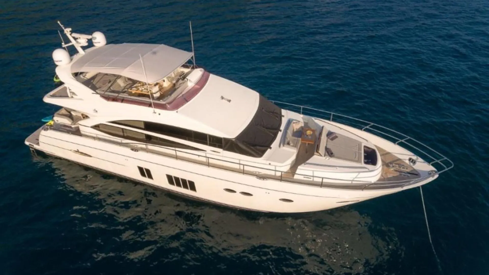 Holiday home Private Yacht - Princess 72 Fly Split